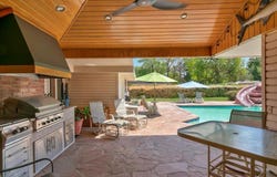 6385 Gladys, Beaumont, TX 77706