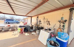 1101 N Bridge, Henrietta, TX 76365