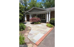 7506 BOX ELDER COURT, MCLEAN, VA 22102