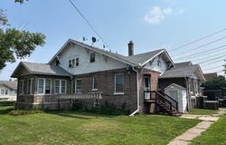 780 State Line Road, Calumet City, IL 60409
