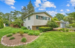 23W328 Great Western Avenue, Glen Ellyn, IL 60137
