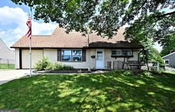 24 CONIFER ROAD, LEVITTOWN, PA 19057