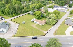 103 Beech Street, Houghton Lake, MI 48629