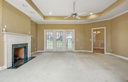 328 Riley Ave, Smithville, TN 37166