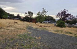320 Harding St, Asotin, WA 99402