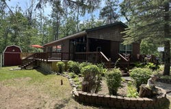 5127 Crestwood Road, Lewiston, MI 49756