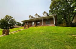 19 Crystal Mountain Drive, Maumelle, AR 72113-6548