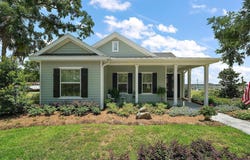 622 W 11TH AVENUE, MOUNT DORA, FL 32757