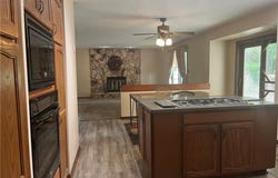 13035 S Partridge Drive, Valley View, OH 44125