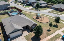 11516 SW 24th Street, Yukon, OK 73099