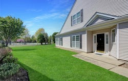 4 Oakhurst Court, Mount Sinai, NY 11766