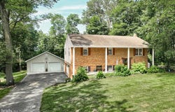 5059 RISLYN COURT, SPRING GROVE, PA 17362