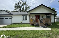 1010 W Washington Street, Centerville, IA 52544