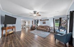 104 Oak Hill Loop, Whitney, TX 76692