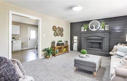 2000 Dill Drive, Lee's Summit, MO 64086