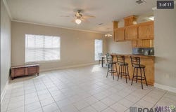 5253 Brightside View Dr, Baton Rouge, LA 70820