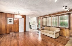 5919 N ADRIAN Terrace, Kansas City, MO 64152