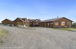 14 TABLE TOP Drive, Dubois, WY 82513