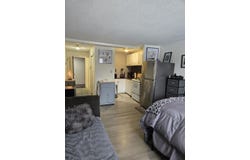 2 Silvestri Circle, Derry, NH 03038