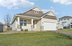 238 Jade Trail N, Lake Elmo, MN 55042