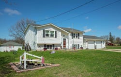 230 Berkey St., Maynard, IA 50655