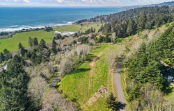 Surfsound Court, smith river, CA 95567