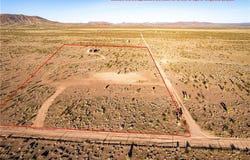 340-23-055 Round Island, Golden Valley, AZ 86413
