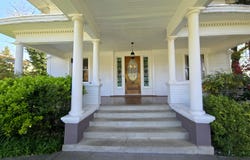 751 NW 4th Street, Grants Pass, OR 97526