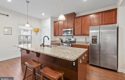 10020 SANDY RUN, BALTIMORE, MD 21220