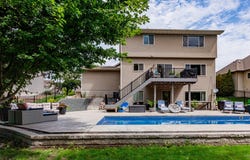 15176 Bryn Mawr Drive, Clive, IA 50325