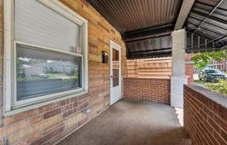 17 S 13th St, Jeannette, PA 15644