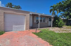 601 W Sample Rd, Deerfield Beach, FL 33064