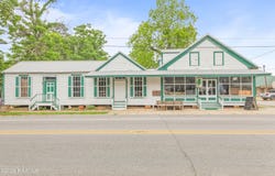 104 N Main Street, Washington, LA 70589