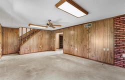 119 Hcr 3276 N, Mount Calm, TX 76673