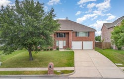 1908 Fountain Spray Drive, Wylie, TX 75098