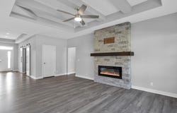 9715 S 123rd Avenue, Papillion, NE 68046