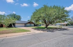 1600 W Pecan Ave, Midland, TX 79705
