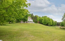 6921 CRAM ROAD, WILLIAMSBURG, MI 49690