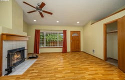 4351 ELDERBERRY St, Springfield, OR 97478