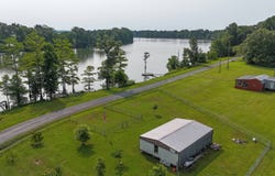38 Lakeview Dr., Columbia, LA 71418