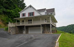 4723 Pleasant Grove Rd., Independence, VA 24348