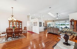 376 SW Quiet Woods, Port Saint Lucie, FL 34953