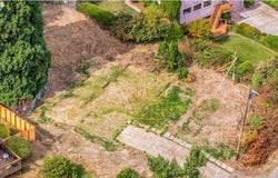 2665 HILLCREST Dr, WestLinn, OR 97068