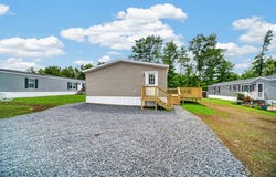 137 IMPERIAL Way, Edinboro, PA 16412
