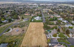 8500 W Etcheverry Dr, Tracy, CA 95304