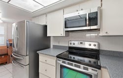 2131 RIDGE ROAD S, LARGO, FL 33778