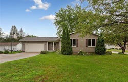 308 9th Avenue NW, Waseca, MN 56093