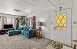 881 N Lake, Hemet, CA 92544