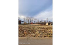 Lot 703 Bluffs Edge Dr, Mt Washington, KY 40047