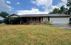 316 Meadowridge, Warner Robins, GA 31093